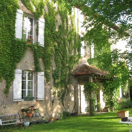 Le Domaine De Panissac Bed & Breakfast Berneuil  Exterior photo
